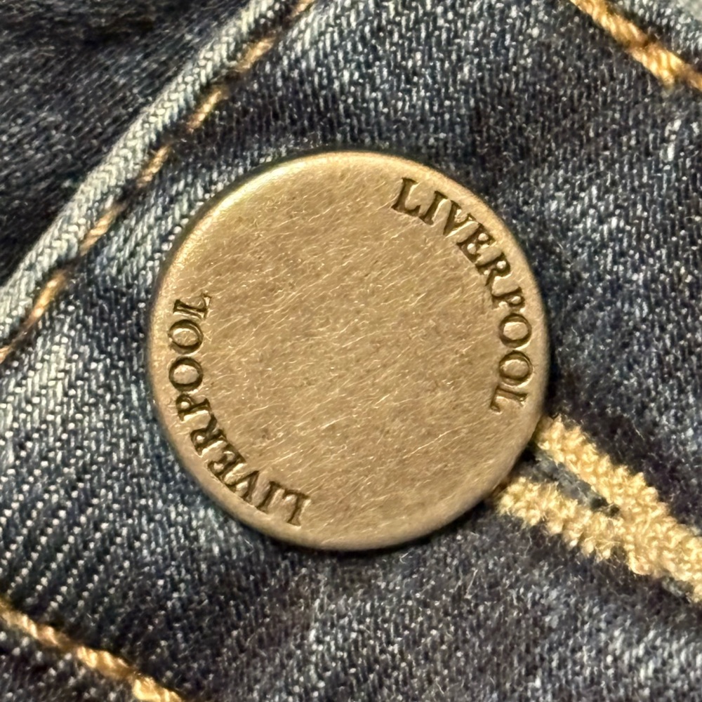Liverpool Blue Flare Wide Leg Jeans with Vintage Charm - Picture 6 of 8